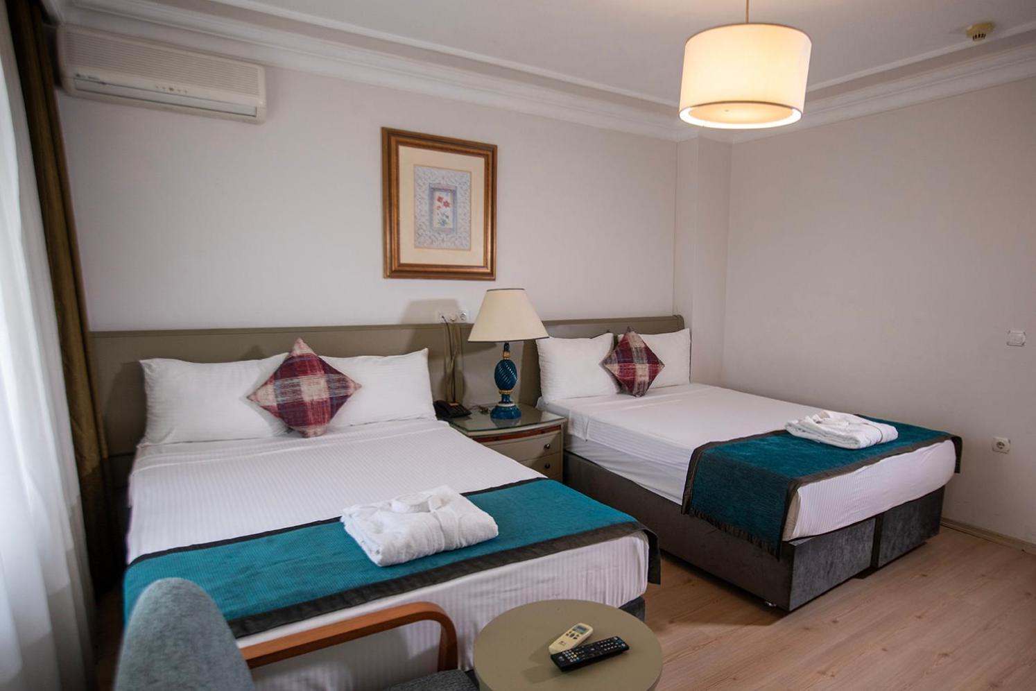 Hotel Simsek Edirne Extérieur photo